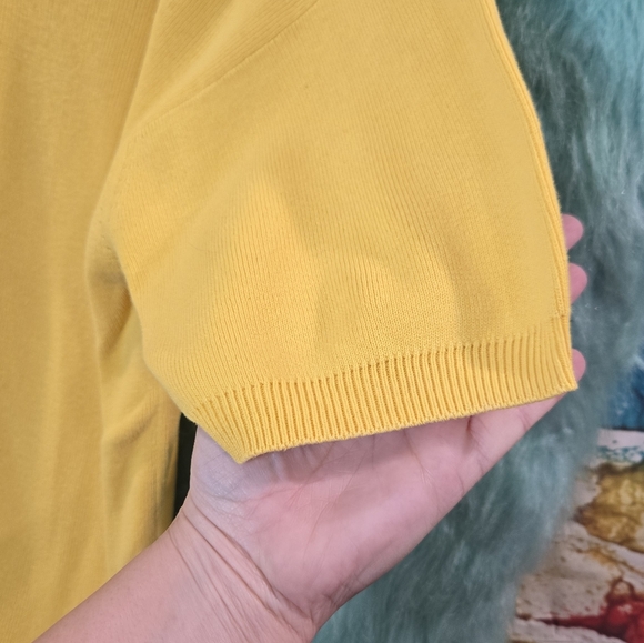 Talbots Yellow Short Sleeve Sweater Size L - Picture 4 of 8